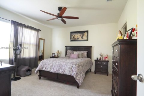 Снять в аренду виллу или дом в Порт-Сент-Луси, Флорида 3 спальни, 149.94м2, № 2005528 - фото 13