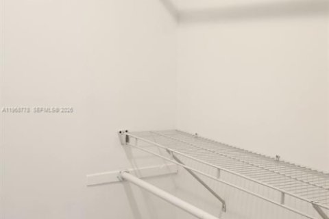 Снять в аренду кондоминиум в Майами, Флорида 1 спальня, 72.09м2, № 2030705 - фото 22