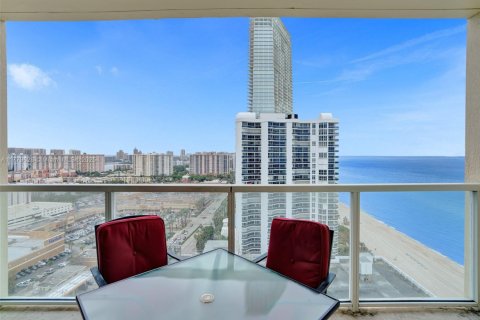 Copropriété à louer à Sunny Isles Beach, Floride: 1 chambre, 92.9 m2 № 1737957 - photo 14
