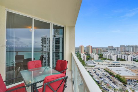 Copropriété à louer à Sunny Isles Beach, Floride: 1 chambre, 92.9 m2 № 1737957 - photo 15