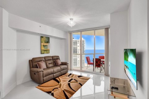 Copropriété à louer à Sunny Isles Beach, Floride: 1 chambre, 92.9 m2 № 1737957 - photo 7