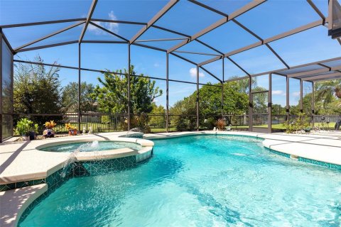 Villa ou maison à vendre à Belle Isle, Floride: 4 chambres, 231.05 m2 № 2345406 - photo 5