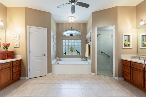 Villa ou maison à vendre à Belle Isle, Floride: 4 chambres, 231.05 m2 № 2345406 - photo 21