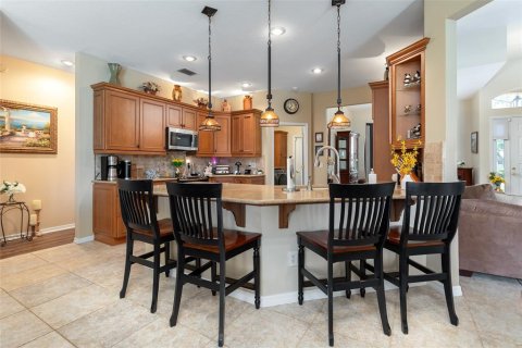 Villa ou maison à vendre à Belle Isle, Floride: 4 chambres, 231.05 m2 № 2345406 - photo 11