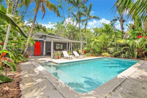 Купить виллу или дом в Холливуд, Флорида 2 спальни, 117.99м2, № 1972580 - фото 8