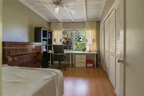 Купить виллу или дом в Холливуд, Флорида 2 спальни, 117.99м2, № 1972580 - фото 15