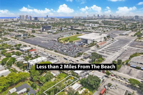 Купить виллу или дом в Холливуд, Флорида 2 спальни, 117.99м2, № 1972580 - фото 6