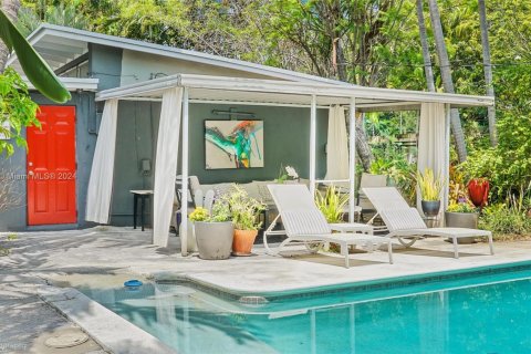 Купить виллу или дом в Холливуд, Флорида 2 спальни, 117.99м2, № 1972580 - фото 21