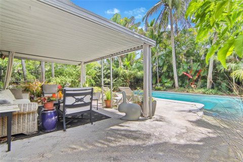 Купить виллу или дом в Холливуд, Флорида 2 спальни, 117.99м2, № 1972580 - фото 20