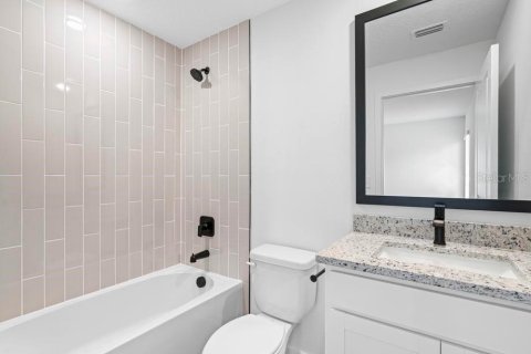 Casa en venta en Lakeland, Florida, 2 dormitorios, 95.88 m2 № 2232407 - foto 4