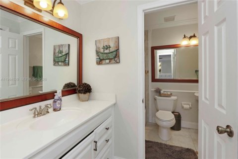 Купить виллу или дом в Майами, Флорида 4 спальни, 218.6м2, № 2028042 - фото 21