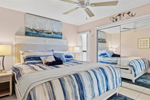 Condominio en alquiler en Sarasota, Florida, 2 dormitorios, 79.9 m2 № 1808743 - foto 22
