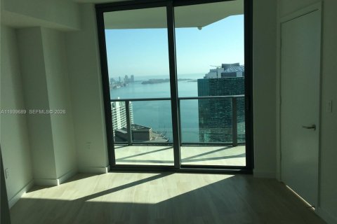 Condo in Miami, Florida, 1 bedroom № 1997031 - photo 12