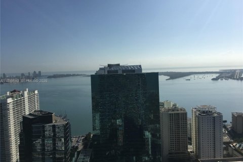 Condo in Miami, Florida, 1 bedroom № 1997031 - photo 8