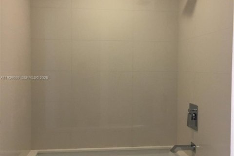 Condo in Miami, Florida, 1 bedroom № 1997031 - photo 15