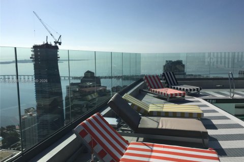 Condo in Miami, Florida, 1 bedroom № 1997031 - photo 18