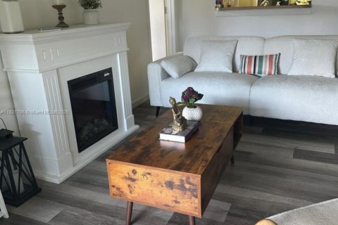 Copropriété à vendre à Jupiter, Floride: 2 chambres, 79.9 m2 № 1783730 - photo 3