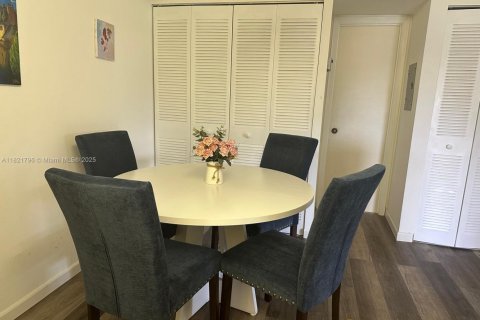 Copropriété à vendre à Jupiter, Floride: 2 chambres, 79.9 m2 № 1783730 - photo 2