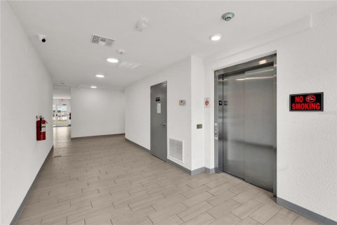 Купить кондоминиум в Орландо, Флорида 6 комнат, 94.3м2, № 1855452 - фото 14