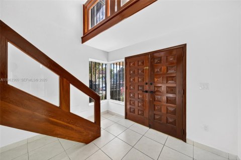Villa ou maison à vendre à Hialeah, Floride: 4 chambres, 179.49 m2 № 2025000 - photo 24