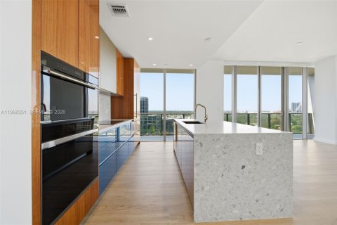 Condo in Miami, Florida, 3 bedrooms  № 2031680 - photo 8