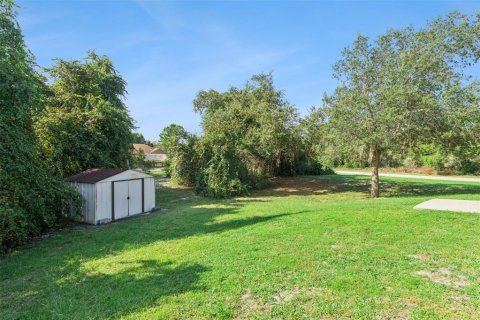 House in Deltona, Florida 3 bedrooms, 107.12 sq.m. № 2396378 - photo 21