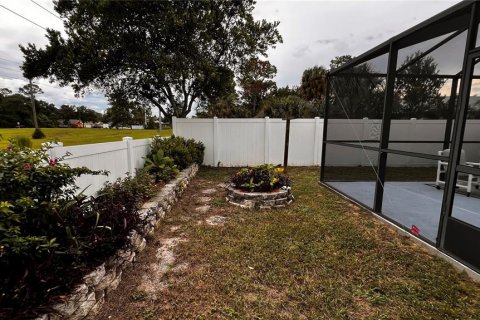 House in Spring Hill, Florida 3 bedrooms, 147.25 sq.m. № 1919740 - photo 16