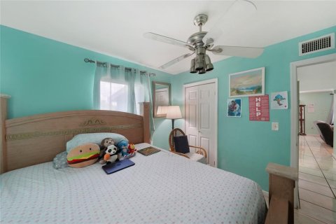 House in Port Charlotte, Florida 3 bedrooms, 101.36 sq.m. № 1842091 - photo 12