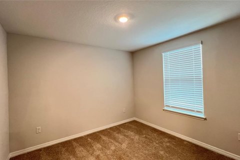 Townhouse in Winter Garden, Florida 3 bedrooms, 168.8 sq.m. № 2198822 - photo 25