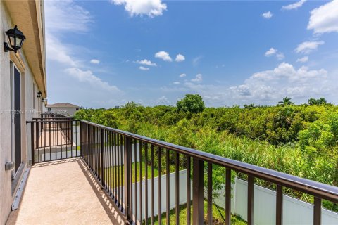 Touwnhouse à vendre à Homestead, Floride: 3 chambres, 159.05 m2 № 1809259 - photo 24