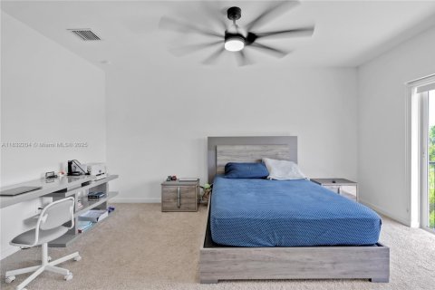 Touwnhouse à vendre à Homestead, Floride: 3 chambres, 159.05 m2 № 1809259 - photo 17