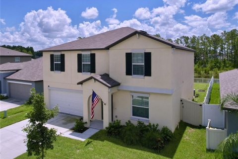 House in Lakeland, Florida 4 bedrooms, 239.04 sq.m. № 1856472 - photo 3