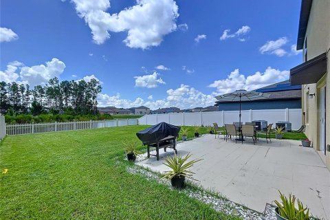 House in Lakeland, Florida 4 bedrooms, 239.04 sq.m. № 1856472 - photo 5