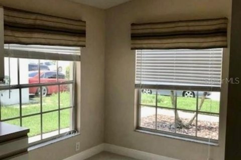 House in Davenport, Florida 3 bedrooms, 116.96 sq.m. № 2220298 - photo 5