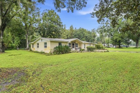 Villa ou maison à vendre à Tarpon Springs, Floride: 4 chambres, 186.36 m2 № 2287106 - photo 2