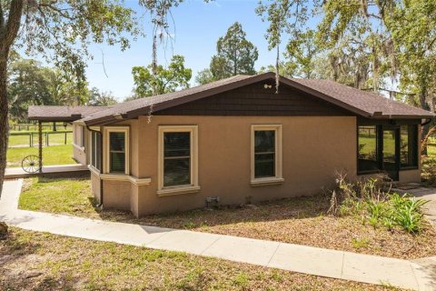 House in Dunnellon, Florida 3 bedrooms, 150.13 sq.m. № 1679622 - photo 17