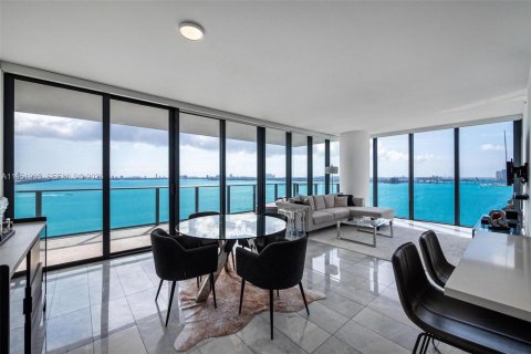 Condominio en venta en Miami, Florida, 3 dormitorios, 151.8 m2 № 2008281 - foto 11