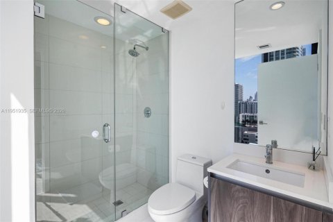 Condominio en venta en Miami, Florida, 3 dormitorios, 151.8 m2 № 2008281 - foto 29