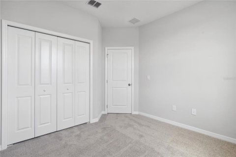 Townhouse in Winter Garden, Florida 3 bedrooms, 156.82 sq.m. № 2238698 - photo 20