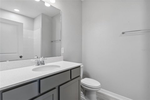 Townhouse in Winter Garden, Florida 3 bedrooms, 156.82 sq.m. № 2238698 - photo 17