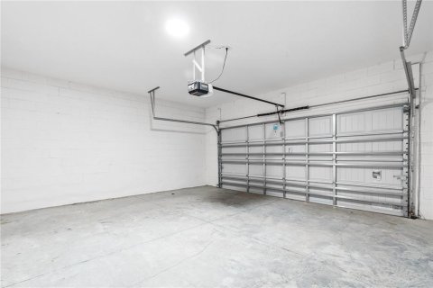 Townhouse in Winter Garden, Florida 3 bedrooms, 156.82 sq.m. № 2238698 - photo 22