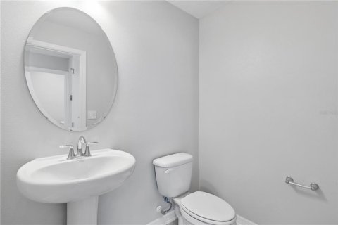 Townhouse in Winter Garden, Florida 3 bedrooms, 156.82 sq.m. № 2238698 - photo 10