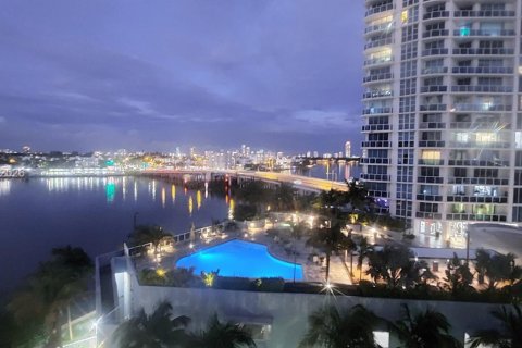 Copropriété à louer à North Bay Village, Floride: 1 chambre, 87.33 m2 № 2065056 - photo 16