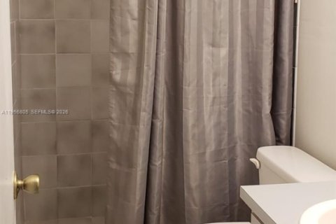 Adosado en alquiler en Homestead, Florida, 2 dormitorios, 88.44 m2 № 2010693 - foto 8