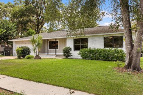 Villa ou maison à vendre à Apopka, Floride: 3 chambres, 157.84 m2 № 1810771 - photo 7