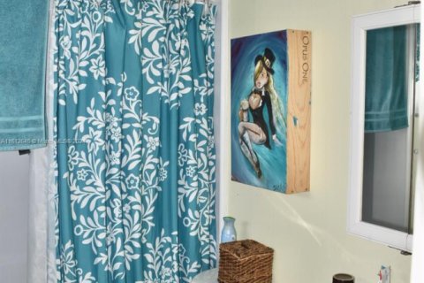 Condominio en venta en Hollywood, Florida, 2 dormitorios, 81.75 m2 № 1978566 - foto 11