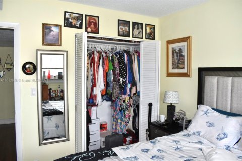 Condominio en venta en Hollywood, Florida, 2 dormitorios, 81.75 m2 № 1978566 - foto 14