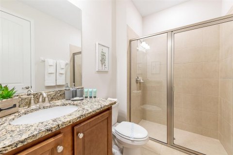 Villa ou maison à louer à Kissimmee, Floride: 4 chambres, 219.53 m2 № 2152067 - photo 11