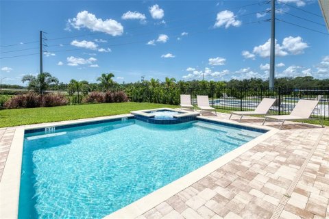 Villa ou maison à louer à Kissimmee, Floride: 4 chambres, 219.53 m2 № 2152067 - photo 4
