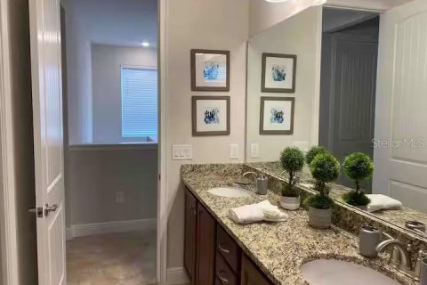 Villa ou maison à louer à Kissimmee, Floride: 4 chambres, 219.53 m2 № 2152067 - photo 19